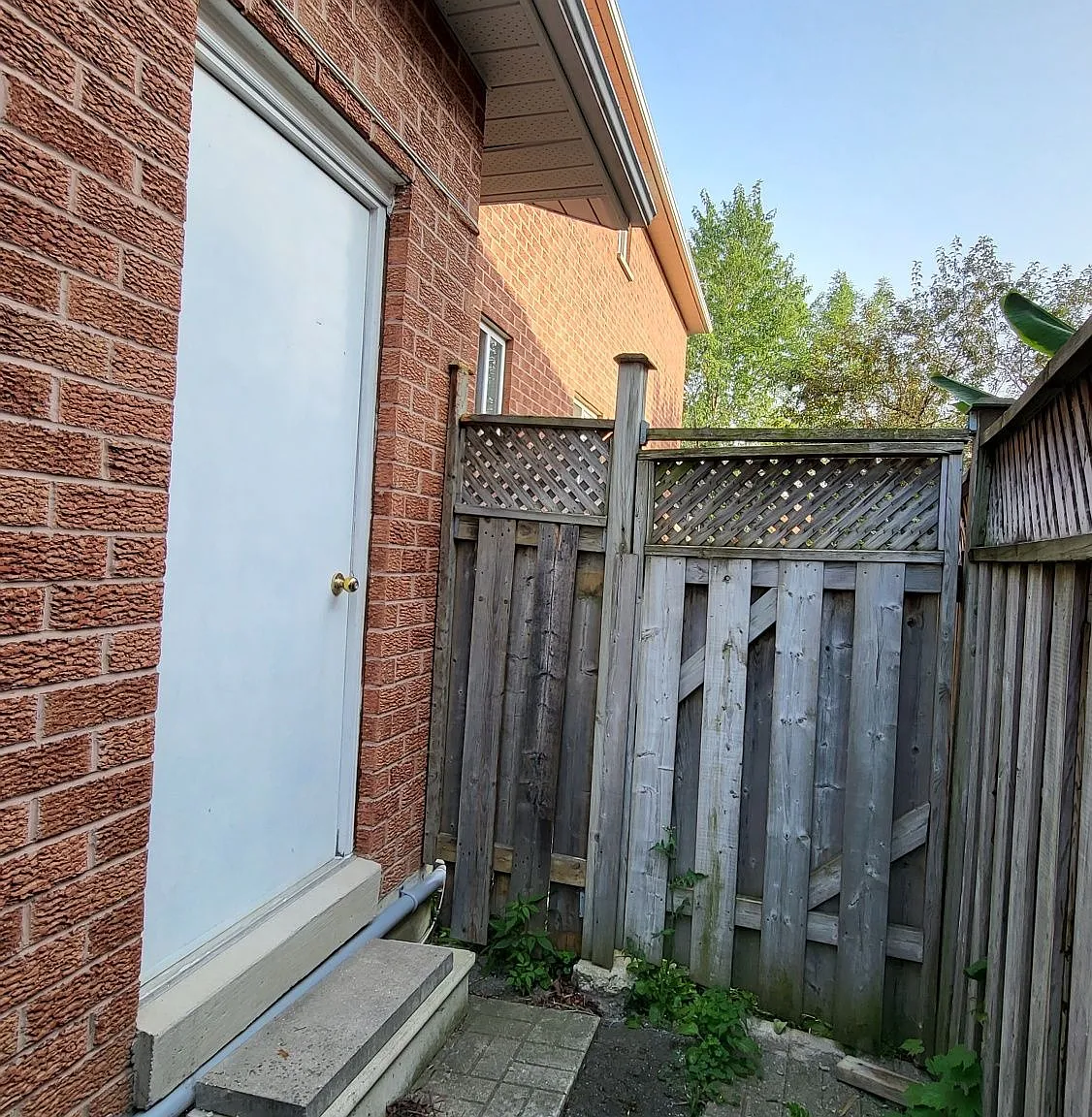 2 bed, $2,100 — Photo 1