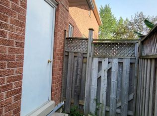 5402 Fasdon Ct, Mississauga, ON L5V1Y8
