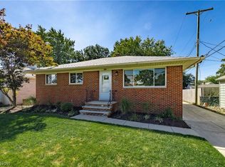 750 E 272nd St, Euclid, OH