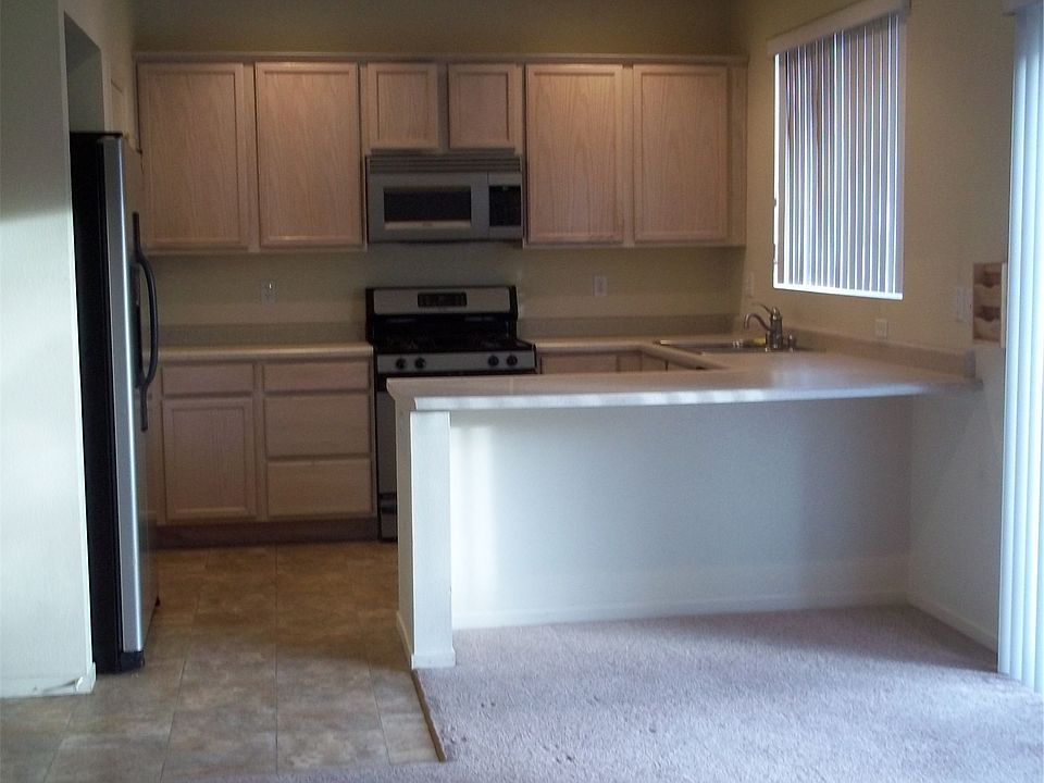 2nd image of 3472 Cypress Way