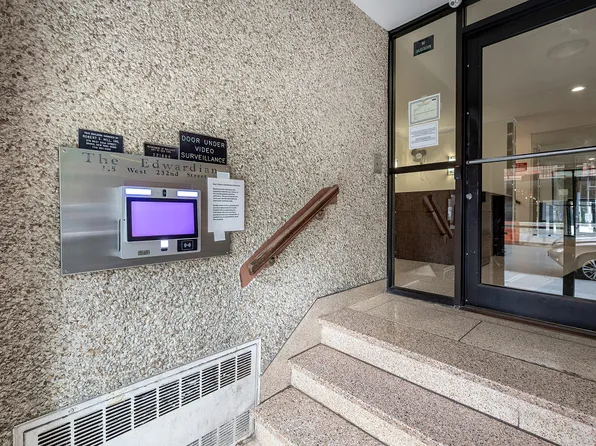 315 West 232nd Street 3C image 27 of 28