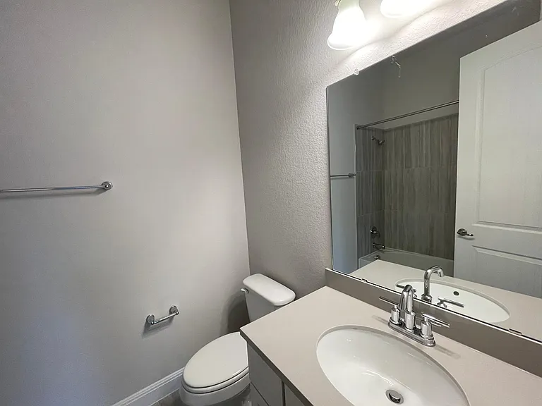 513 Constitution Way — Photo 22