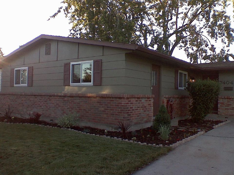2nd image of 7404 W Maxwell Dr