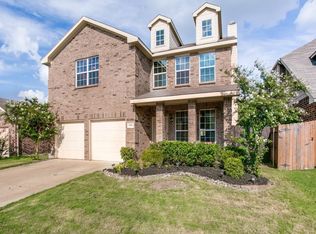 10508 Rising Knoll Ln, Fort Worth, TX 76131