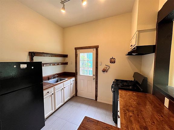 5th image of 1753.5 Irving Pl