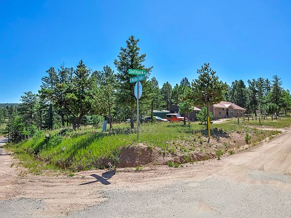 3rd image of 44 Southpark Rd
