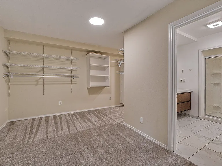 20109 SW 71st Ave — Photo 19
