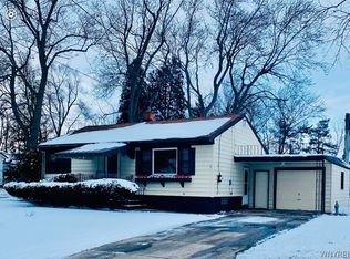 5408 Maelou Dr, Hamburg, NY 14075