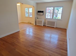 24-11 150th St, Whitestone, NY 11357