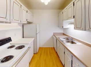 Outer Drive Manor Apartments, Melvindale, MI 48122