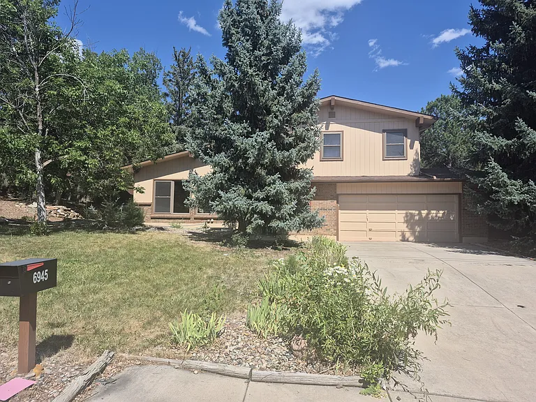 6945 Mikado Ln — Photo 1