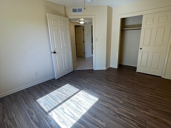 2nd image of 1721 Girard Blvd SE #B