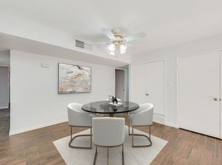 3243 Weather Vane Ln, Dallas, TX 75228