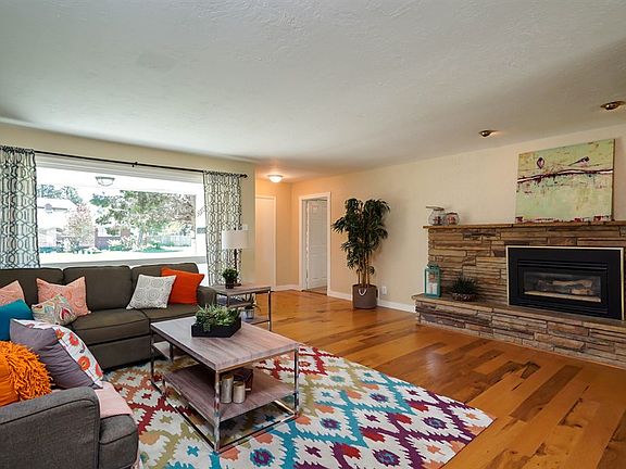 5th image of 5072 S Moor Mont Dr