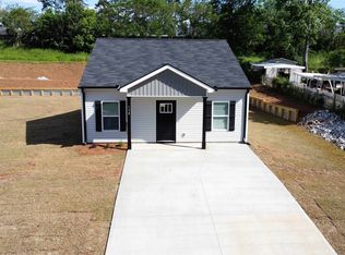 138 Hearthstone Ln, Boiling Springs, SC 29316