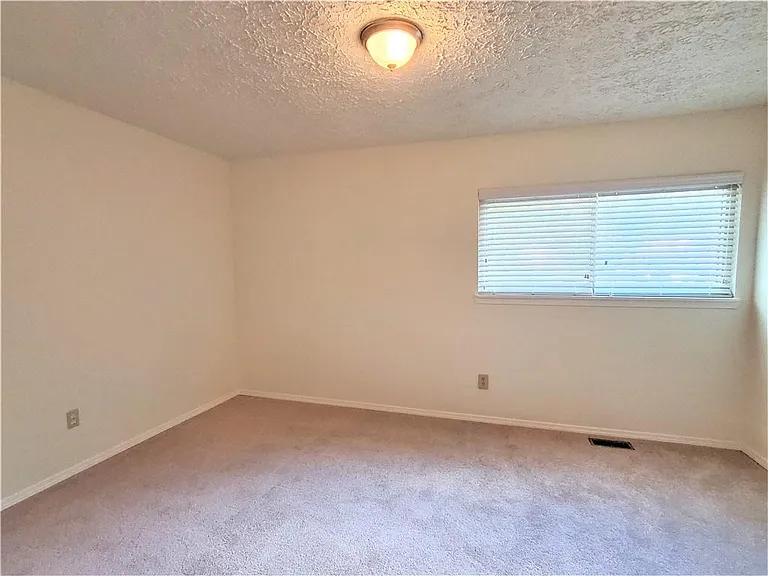 66 Country Place Ct — Photo 20