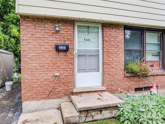 3rd image of 428 B Dunvegan Dr
