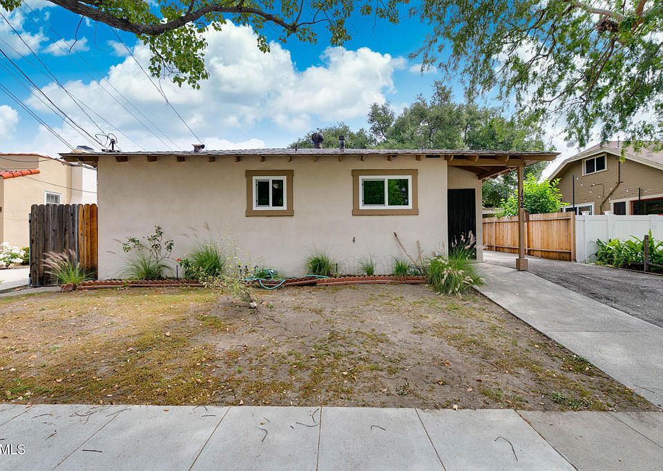 1st image of 132 Poinsettia Ave