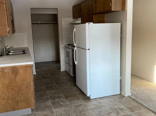 SWAN I, 719 E Cavour Ave APT 12, Fergus Falls, MN 56537