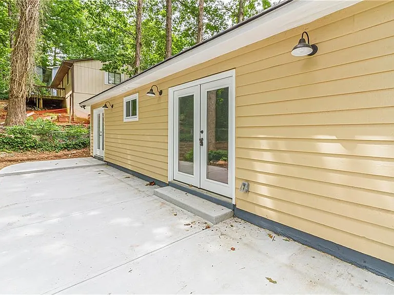 1540 Spender Dr — Photo 40