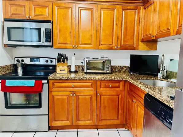 7700 Camino Real #D-410, Miami, FL 33143