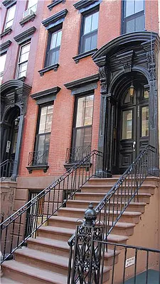 Sold by Leslie J. Garfield | media 1