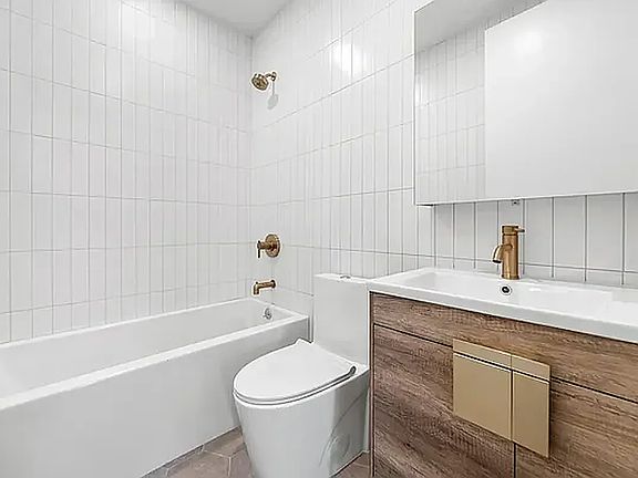 5th image of 1184 Dean St APT 1B