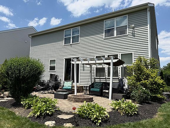 4th image of 317 McElhinny Ln