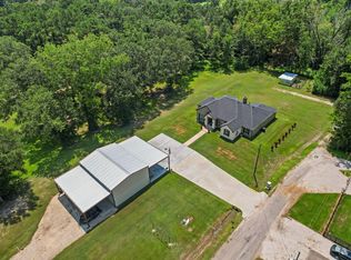 3004 Tyler St, Dayton, TX 77535