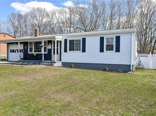 38 Ellison St, Cranston, RI 02920