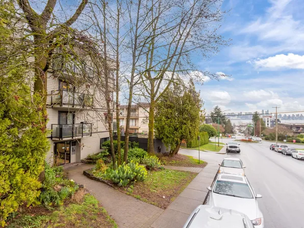 240 Mahon Ave #112, North Vancouver, BC V7M 3H4