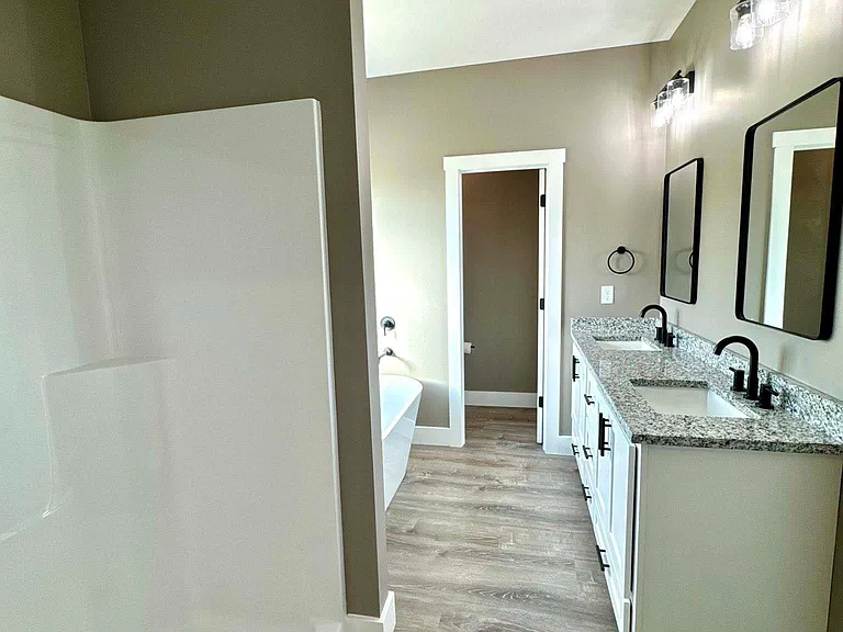 1247 Mark Wood Rd — Photo 13