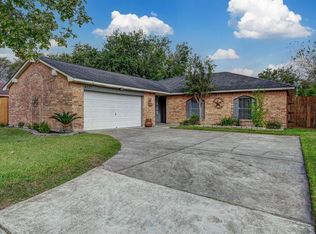 9727 Rustic Rock Rd, La Porte, TX 77571