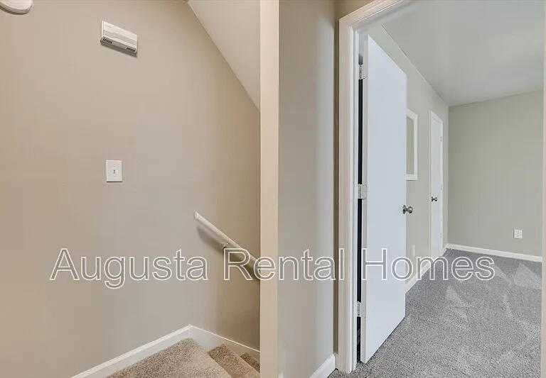 306 W Buena Vista Ave — Photo 18