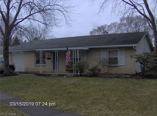 3816 Santom Rd N, Stow, OH 44224