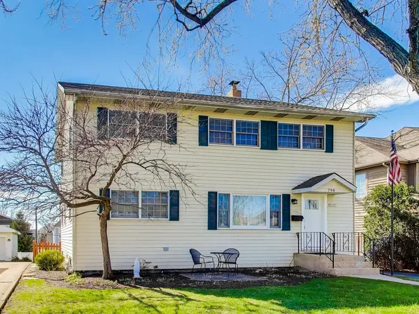 798 S Linden Ave, Elmhurst, IL 60126