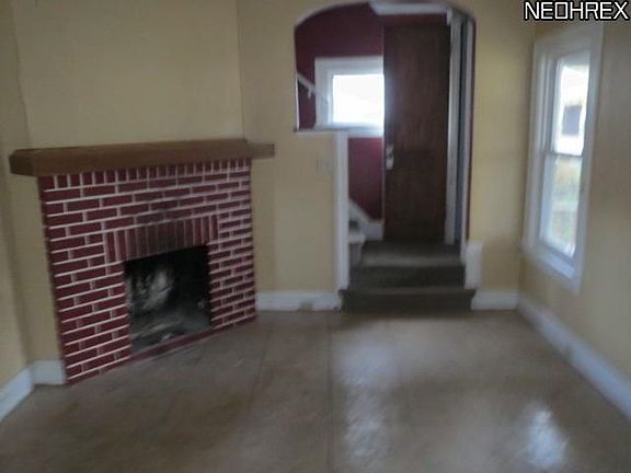 2nd image of 4321 W 48th St
