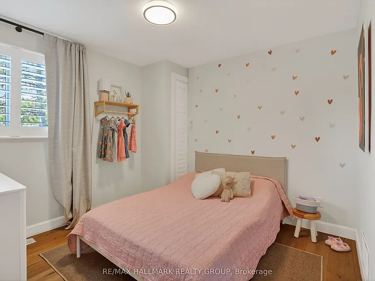 1583 Maxime St — Photo 17