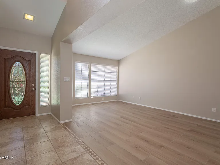 10930 E Hope Dr — Photo 10