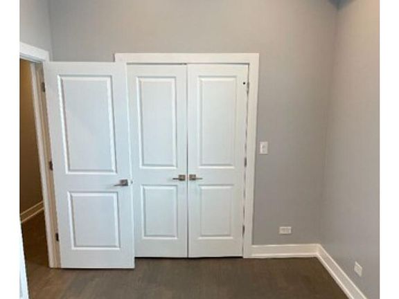 4th image of 2223 W Washington Blvd #2