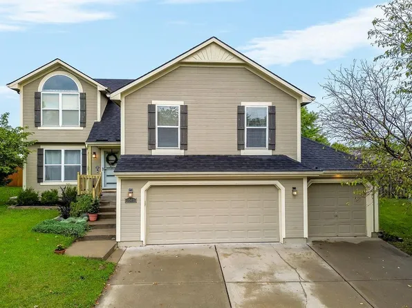 3501 NW Nautical Ct, Blue Springs, MO 64015