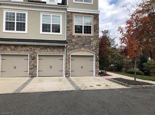 312 Rotando Way #4312, Morris Plains, NJ 07950