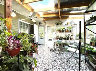 4011 52nd St, Des Moines, IA 50310