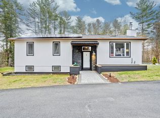 26 Farrar Rd, Shutesbury, MA 01072