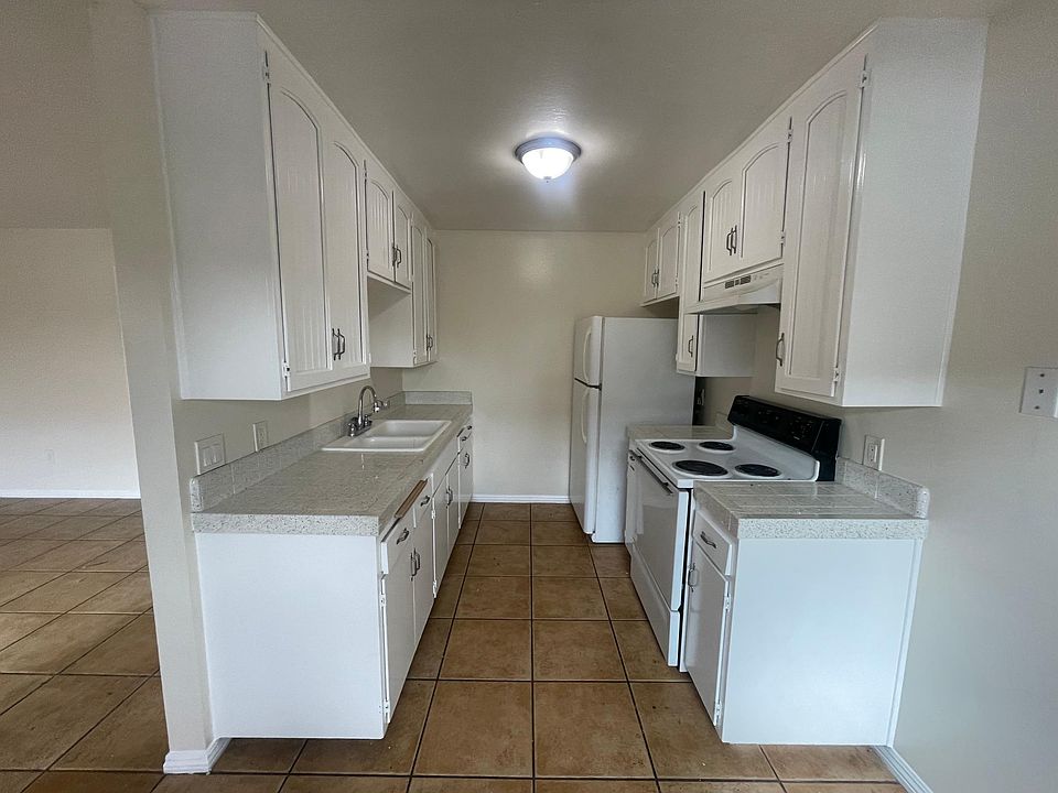 1st image of 510 Davidson St APT 9