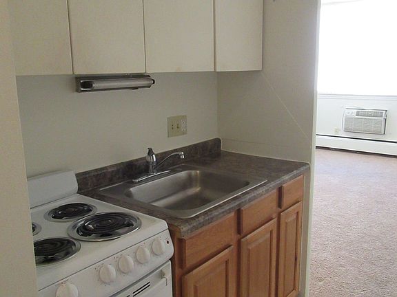 2nd image of 1308 Spring St #1287