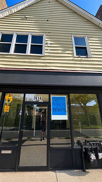 1st image of 3614 W Irving Park Rd Unit 1