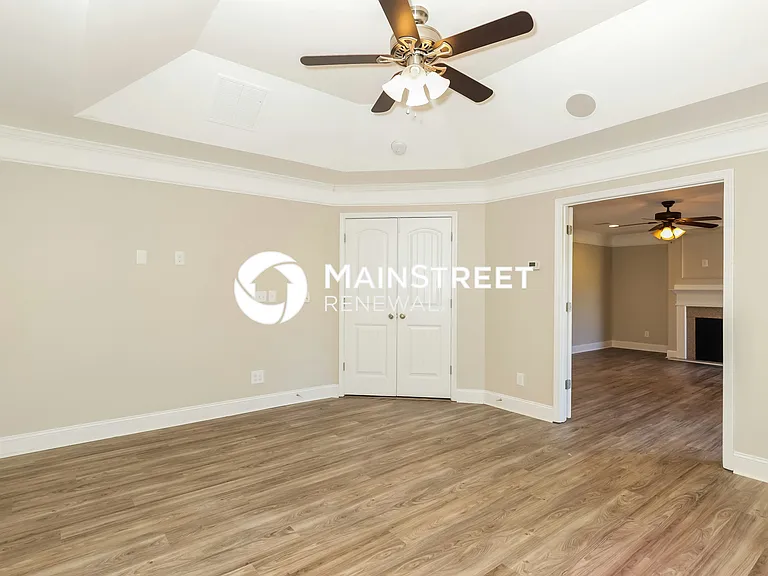 Main Bedroom