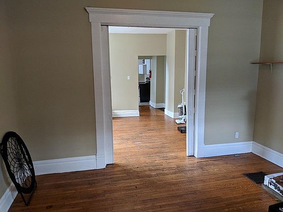 4th image of 307 E 19th Ave