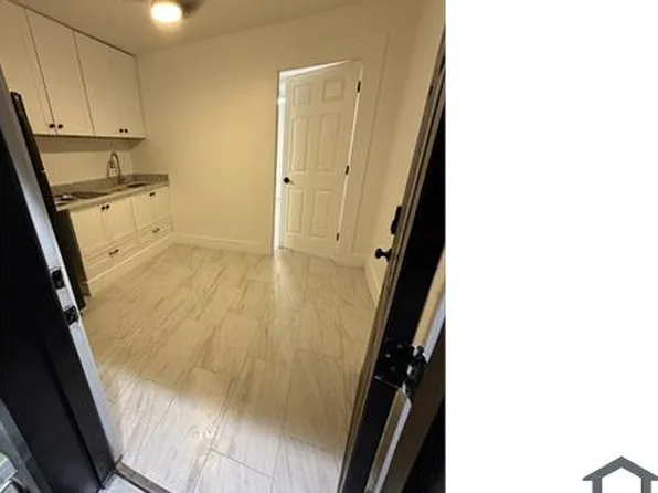 4824 El Capistrano Dr #4, Tampa, FL 33634